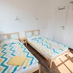 Couette-café Bikeski Family Hotel, B&b, Apartaments, Mezica