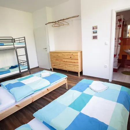 Bikeski Family Hotel, B&b, Apartaments,