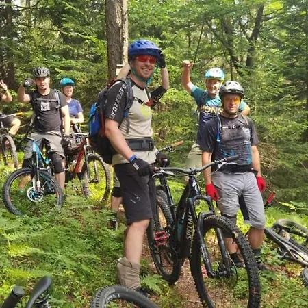 Nocleg ze śniadaniem Bikeski Family Hotel, B&b, Apartaments, 3*