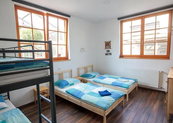 Bikeski Family Hotel, B&b, Apartaments, 3* Mezica