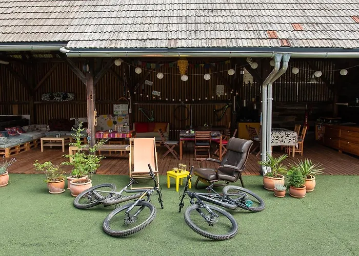 Bikeski Family Hotel, B&b, Apartaments, 3*
