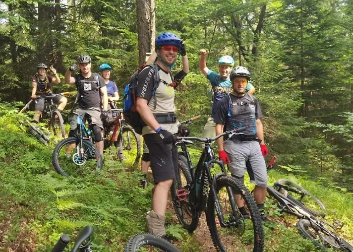 住宿加早餐酒店 Bikeski Family Hotel, B&b, Apartaments, 3*