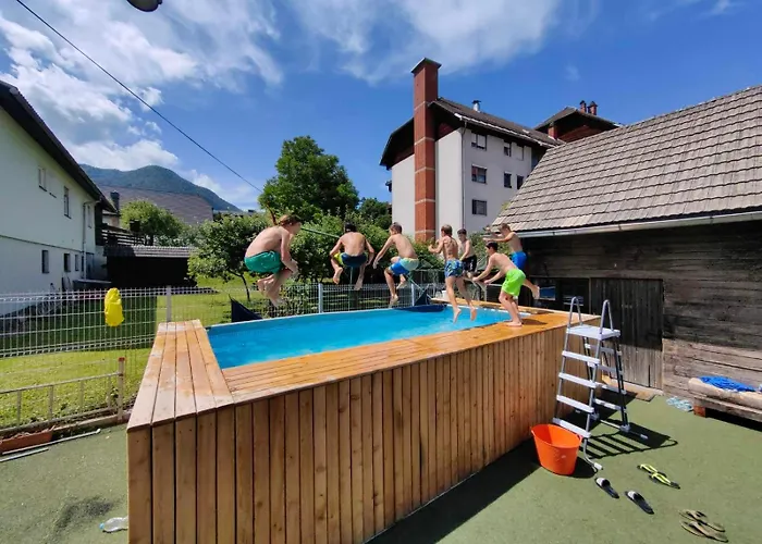 Bikeski Family Hotel, B&b, Apartaments, 3* Mezica