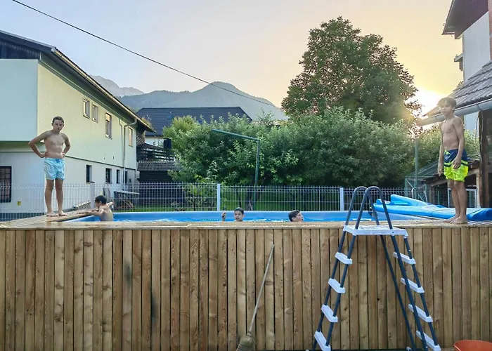 Bikeski Family Hotel, B&b, Apartaments, 住宿加早餐酒店 3*